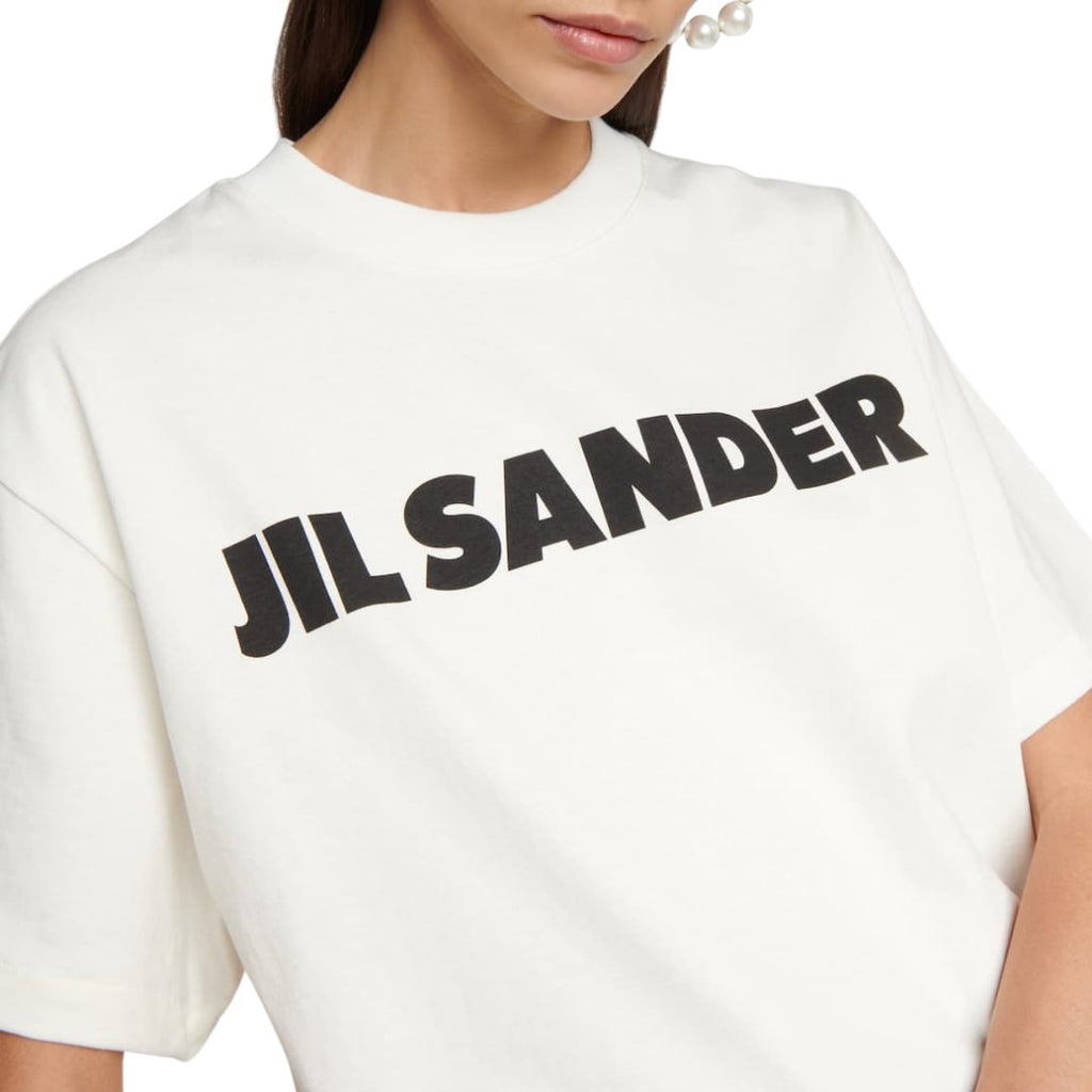 【SEVENTEEN ジョシュア】Jil Sander ホワイト ロゴTシャツ - Palang ‐ KpopFashionStore